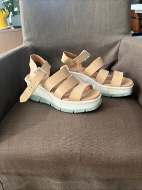 Sorel Beige Multi-Strap Platform Sandals with Mint Sole